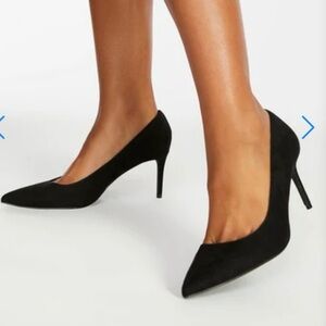 NIB JustFab Elsie Classic Pumps